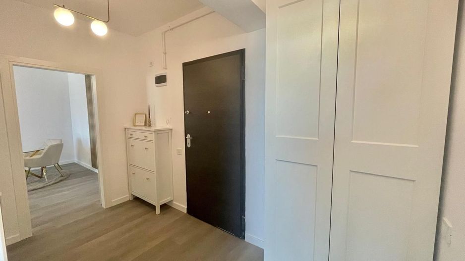 Lujerului- Ultralux decomandat bloc nou 2 camere, mobilier si finisaje - Poză 3