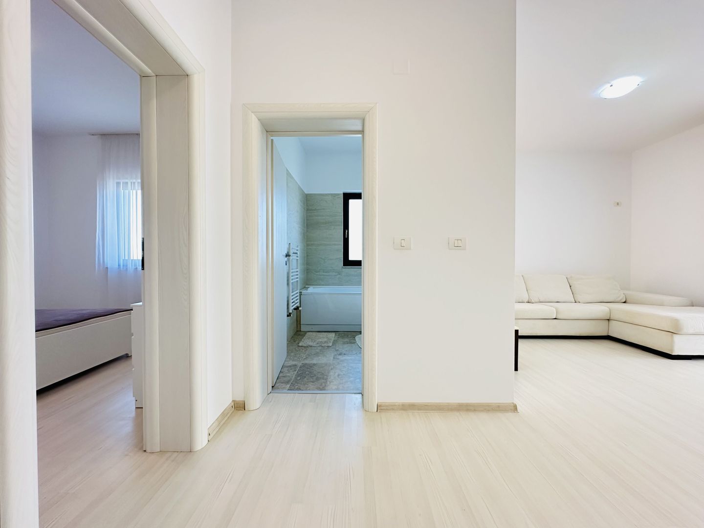 OFERTA INCHIRIATA - Comision 0% - Decomandat | Dressing & Pod Depozitare | - Poză 5