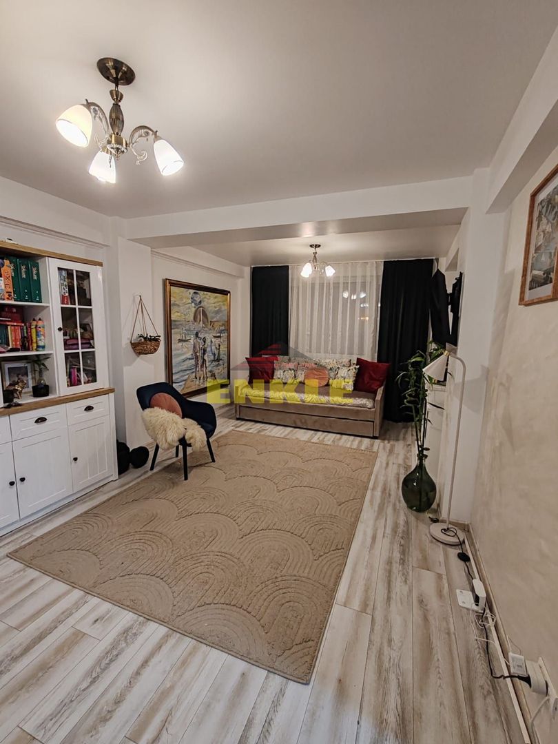 De vânzare apartament cu 2 camere+loc de parcare, BLOC NOU - Poză 1