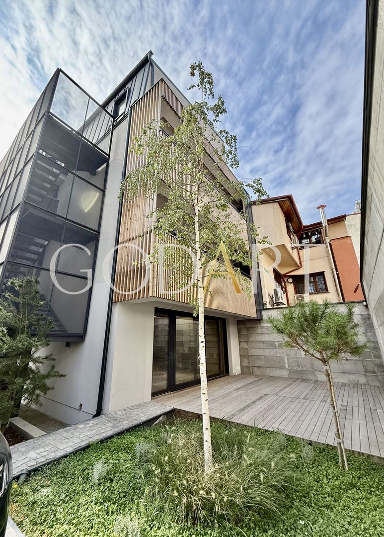 DUPLEX EXCLUSIVIST 2025 | DOROBANTI | CURTE PROPRIE| 2 PARCARI - Poză 1