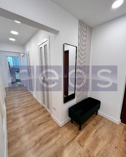 - Apartament 3 camere decomandat-renovat-Drumul Taberei metrou/parc - Poză 11