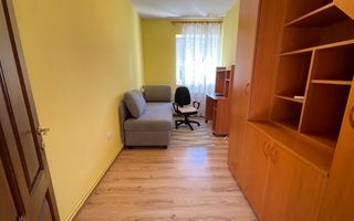 Casa cu teren frumos si garaj zona Mehala - Poză 7