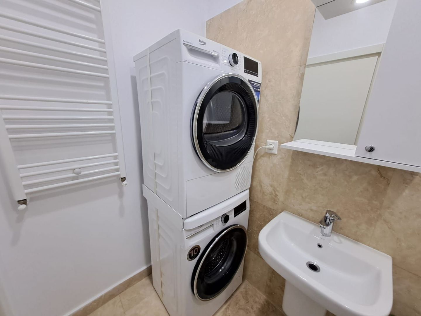 Apartament 3 cam B-dul Timisoara Str. Valea Calmatuiului - Poză 16