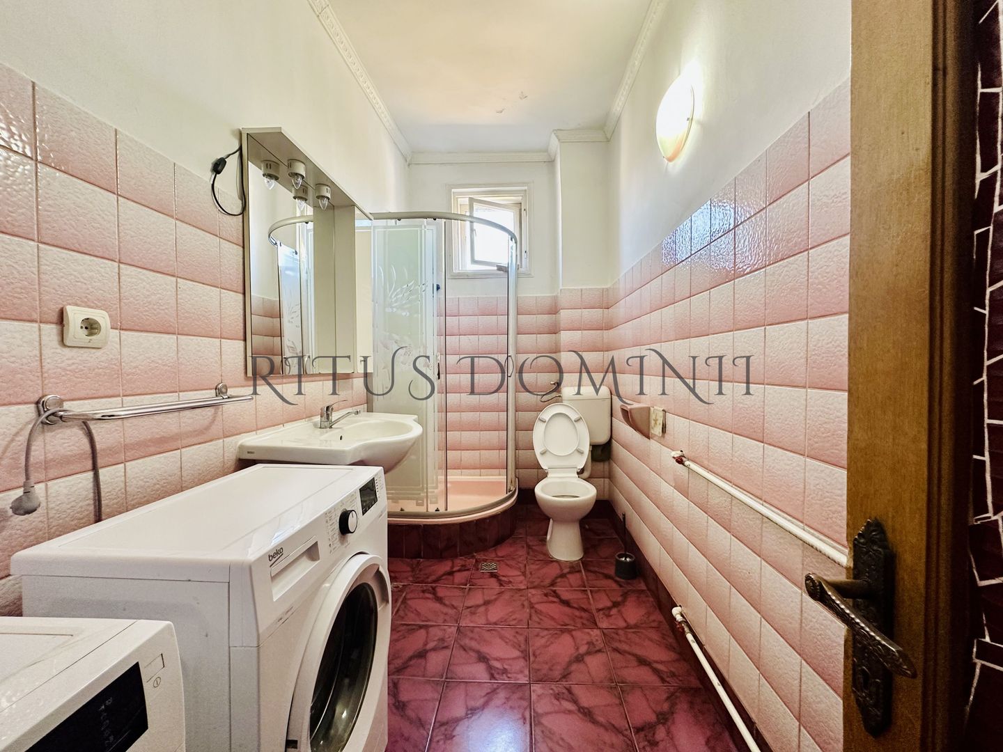 Apartament pentru 6 muncitori la Casa, Nufarul - Poză 10