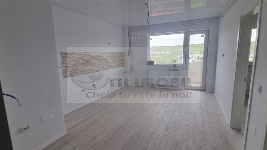 Apartament o camera Bucium + curte de 20mp - Posibilitate rate la dezv - Poză 1