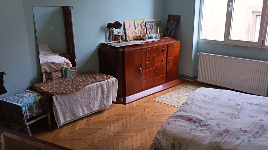 De Vanzare apartament 4 camere Rosetti-Mantuleasa - Poză 8