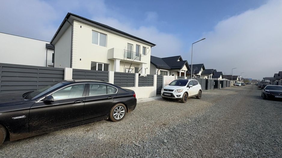 CASA INDIVIDUALA, 5 CAMERE, NOU, TOATE UTILITATILE, COMISION 0% - Poză 1