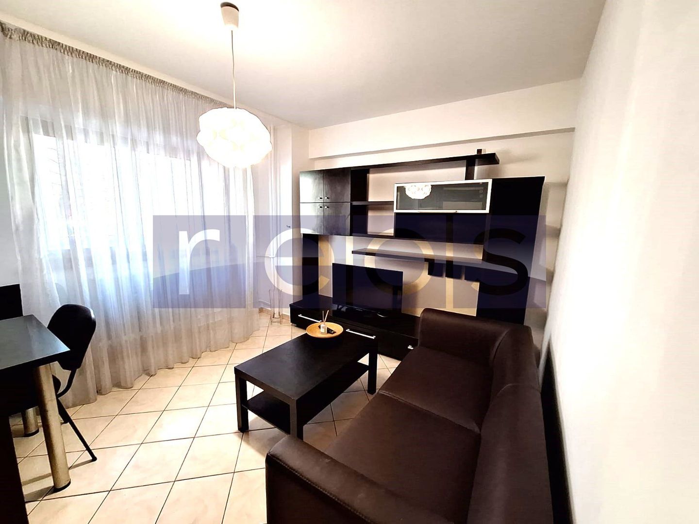 107000 EURO | APARTAMENT BLOC REABILITAT 1985 - Poză 1