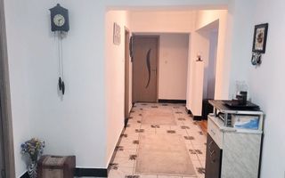 Apartament 4 camere, 90 mp, 2 băi, 2 balcoane, loc parcare+ boxa - Poză 4
