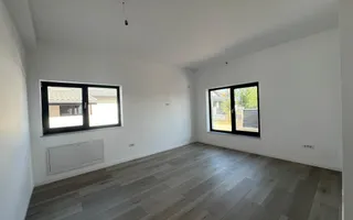 CASA PARTER -3 camere-2 BAI-TEREN 325MP - Poză 11