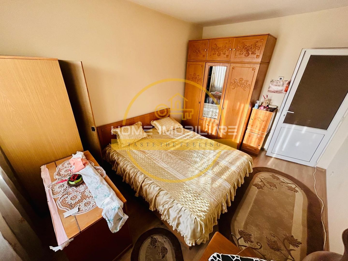 Etaj 3/ Apartament cu 2 camere/ Semidecomandat/ Zona Tatarasi - Poză 3