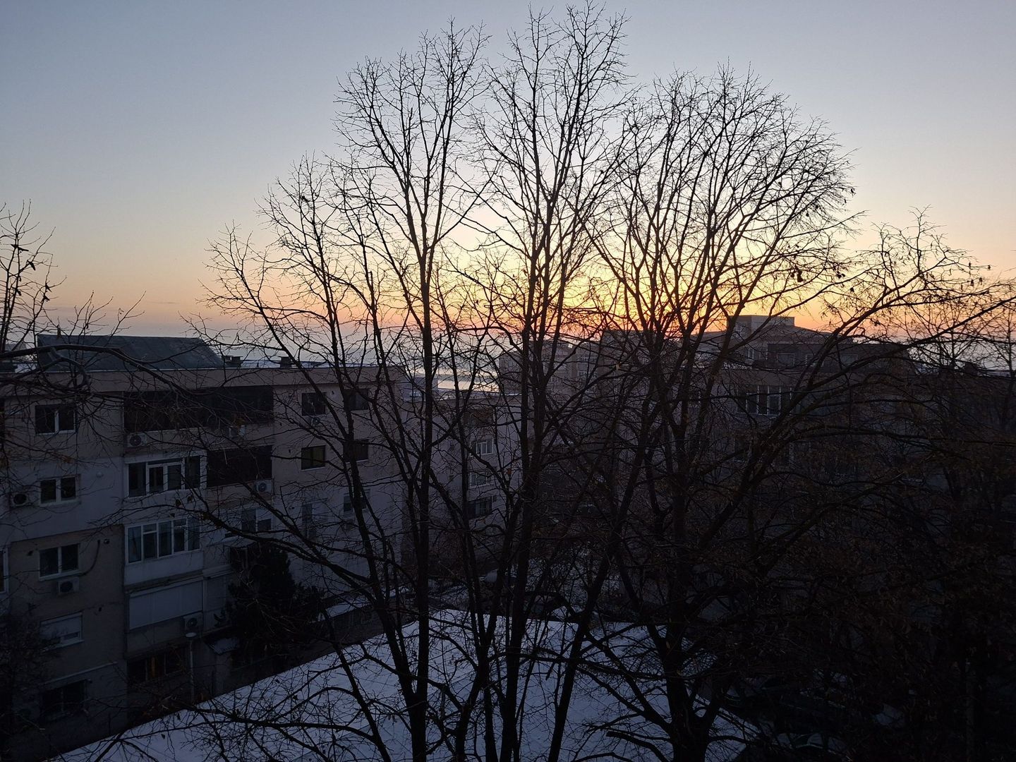 Apartament 2 camere Mazepa 2,cu vedere la Dunare - Poză 6