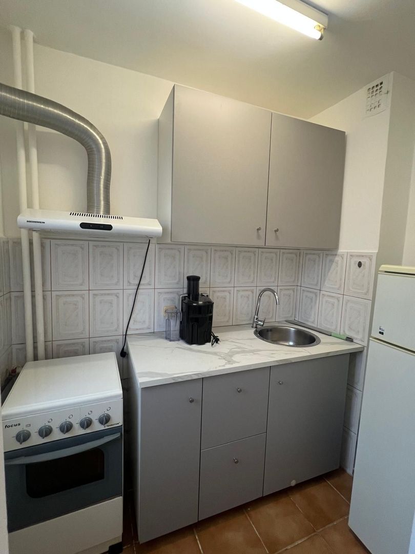 Garsoniera mobilata utilata Favorit - Poză 4