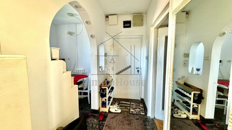 Apartament 2 camere, decomandat, 69 mp, parcare, finisat, str Republicii - Poză 9