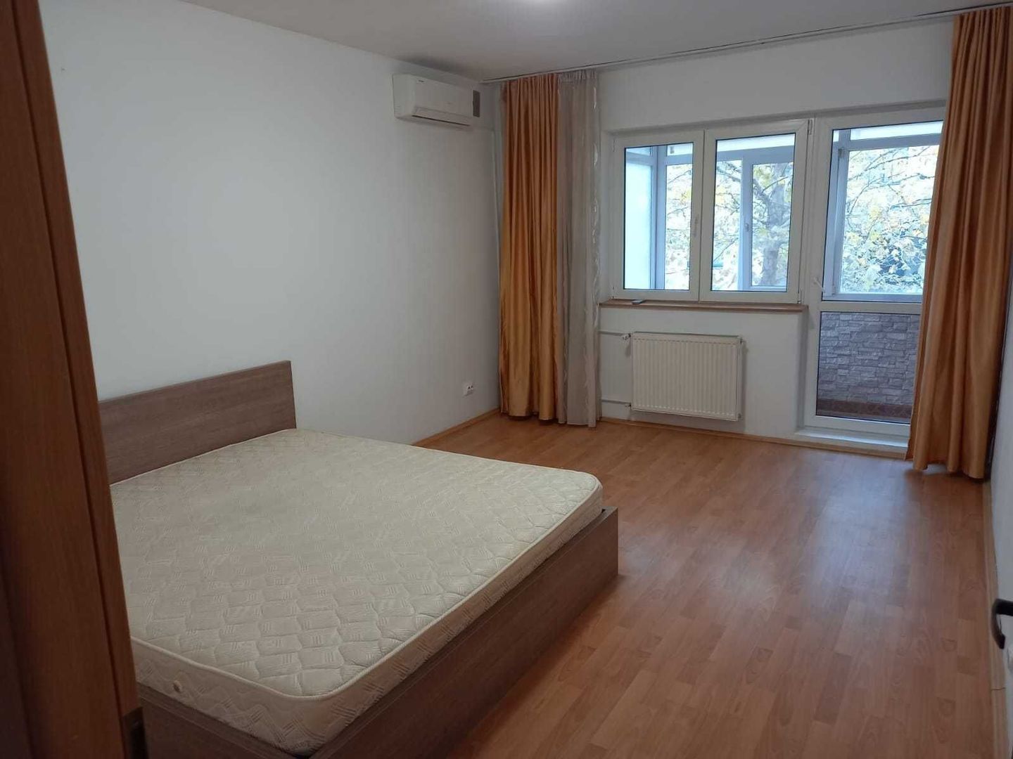 Garsoniera ANL Brâncuși lângă Centrul medical Brâncuși 42mp Etaj1/4 - Poză 1