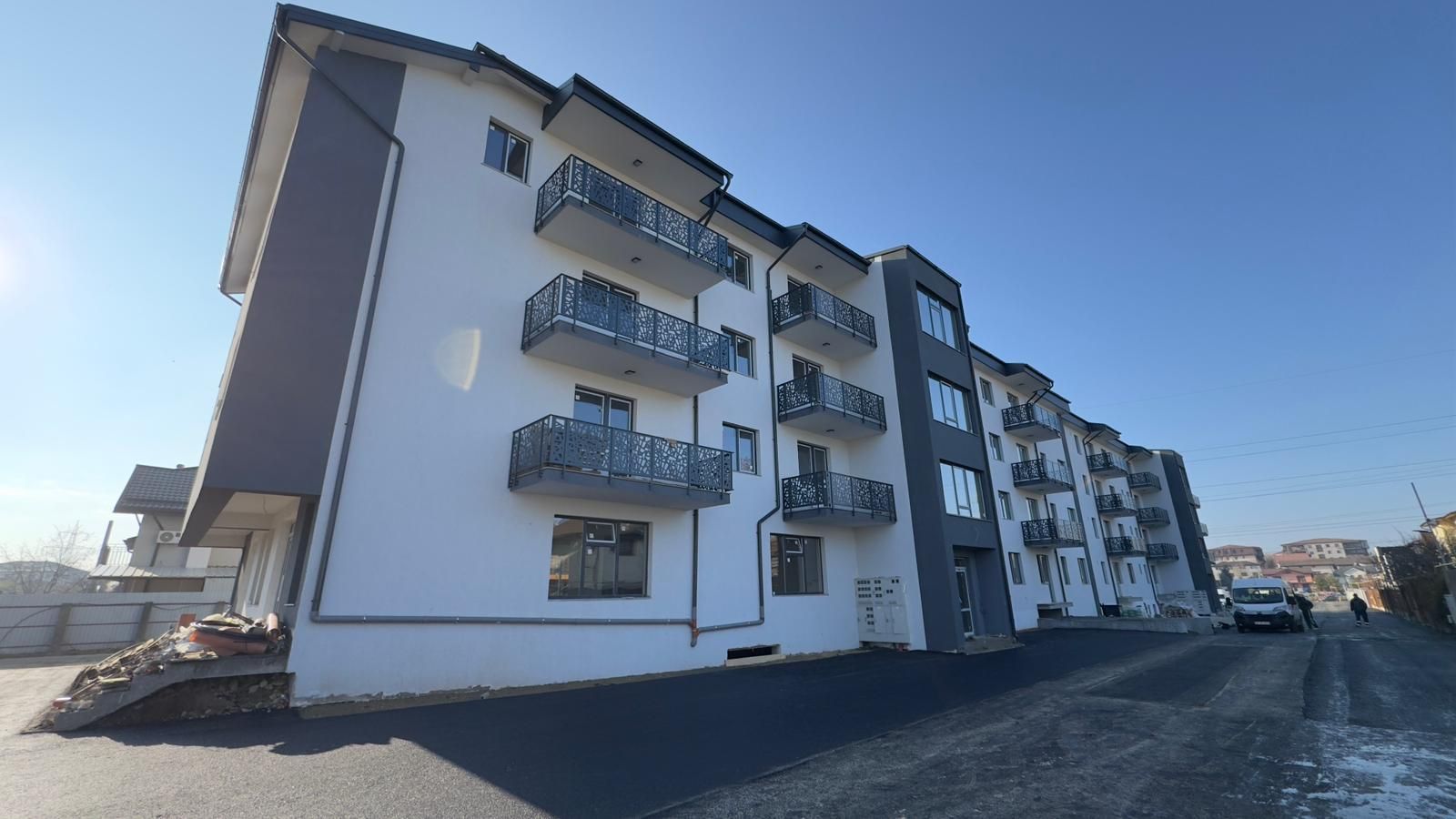 AP. 2 CAMERE BLOC NOU, PRET OFERTA, STATIE STB, PARCARE, COMISION 0% - Poză 2