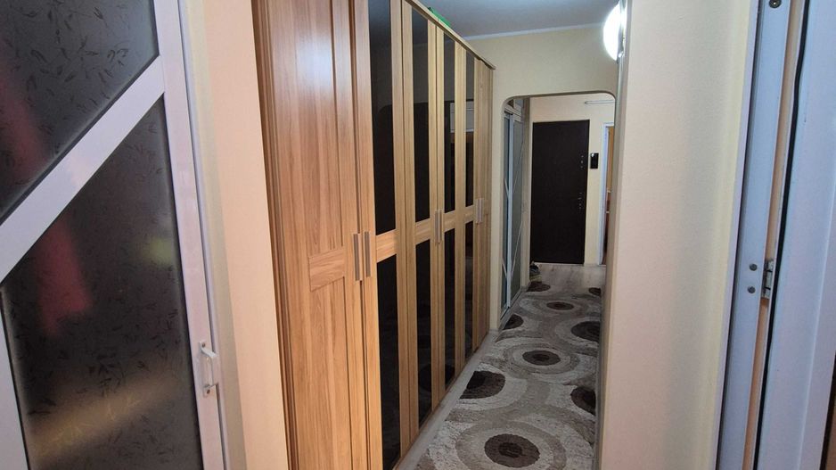 3 camere, decomandat, 2 băi,  etaj 2,  I.C.Frimu - Poză 4