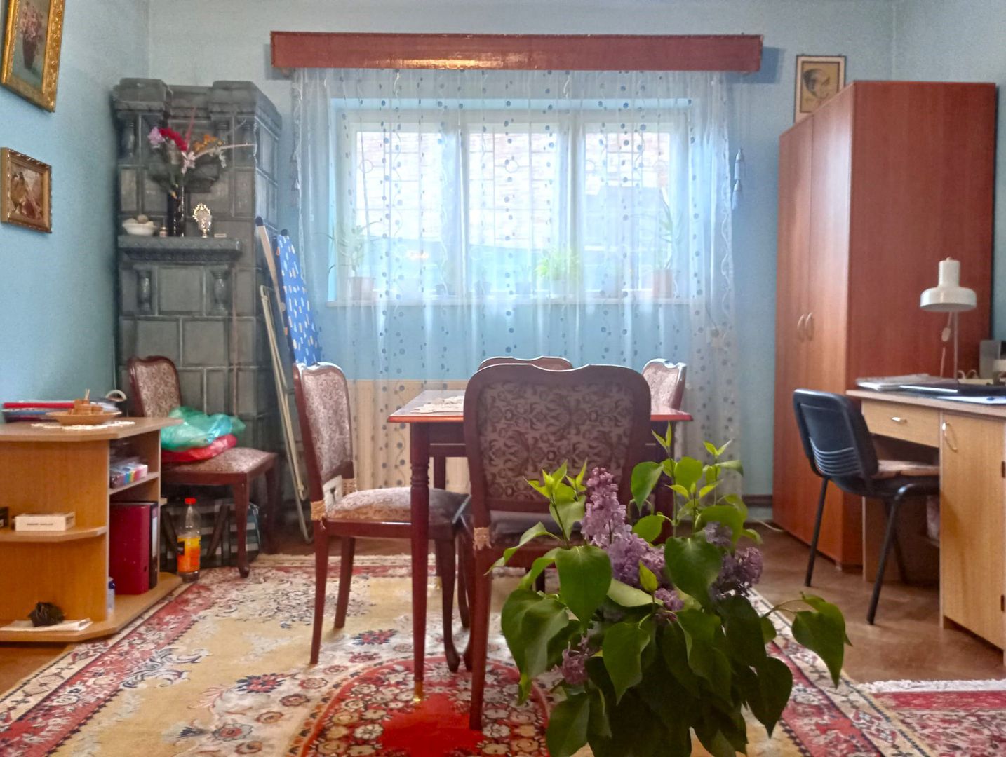 Centru! Vanzare casa cu 3 camere in centrul vechi Targoviste! - Poză 1