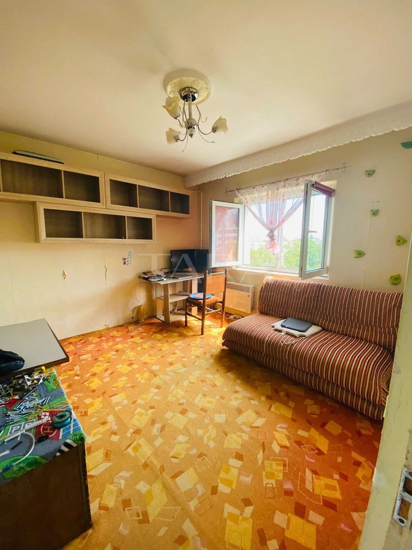 Apartament 2 camere decomandate, balcon și orientare SE, Aleea Gârbău. - Poză 4