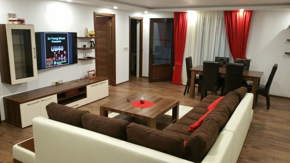 Casa de vanzare Ludus zona centrala - Poză 3