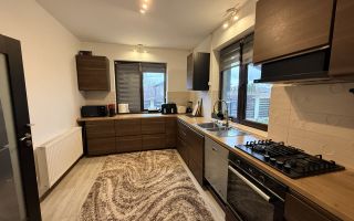 Duplex 100mp, pozitionat central, curte proprie, proprietar - Poză 5