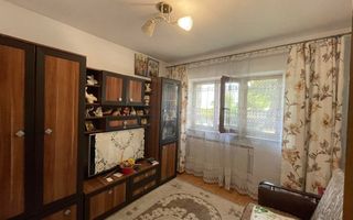 De vanzare apartament (se accepta si schimb cu casa) - Poză 2
