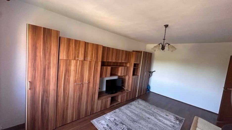 Lipovei | 2 Camere | Decomandat | Etaj Intermediar. - Poză 2