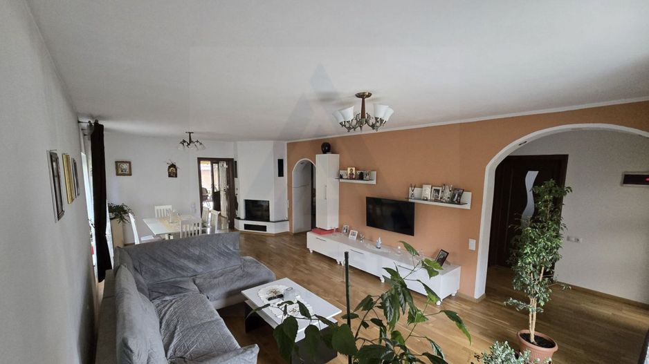 Casa individuala pe un singur nivel cu teren 418 mp in Arhitectilor - Poză 1