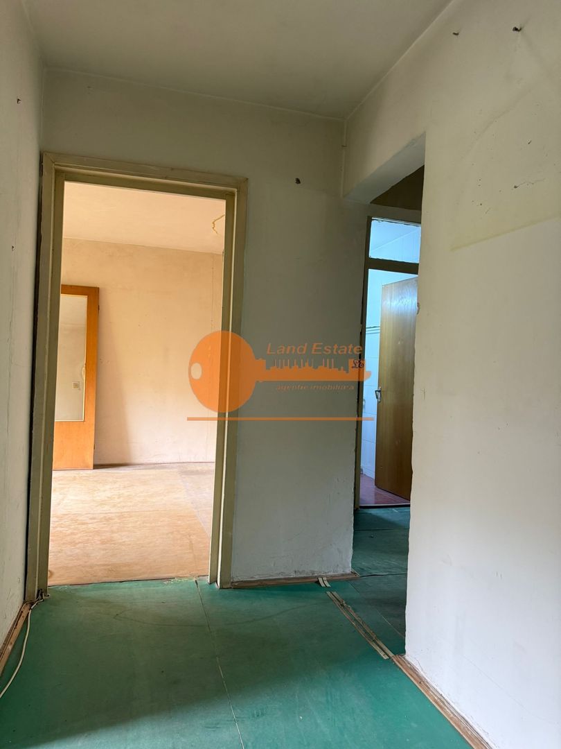 Apartament 4 camere decomandat – Rahova, Șos. Sălaj – Etaj 1 / 4 - Poză 13