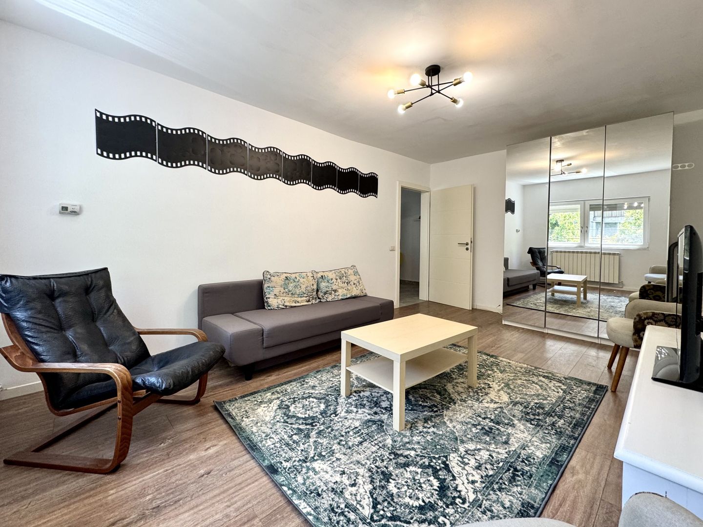 Apartament spațios si primitor,  zona Lunei - Fabrica de bere - Poză 2