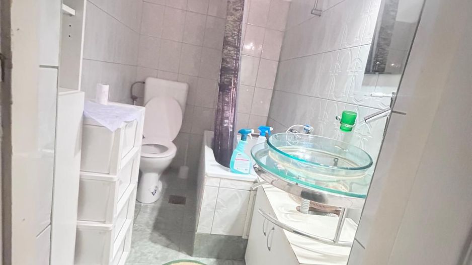 🏡 Apartament 3 camere de închiriat – casă la curte, Lacul Tei - Poză 11