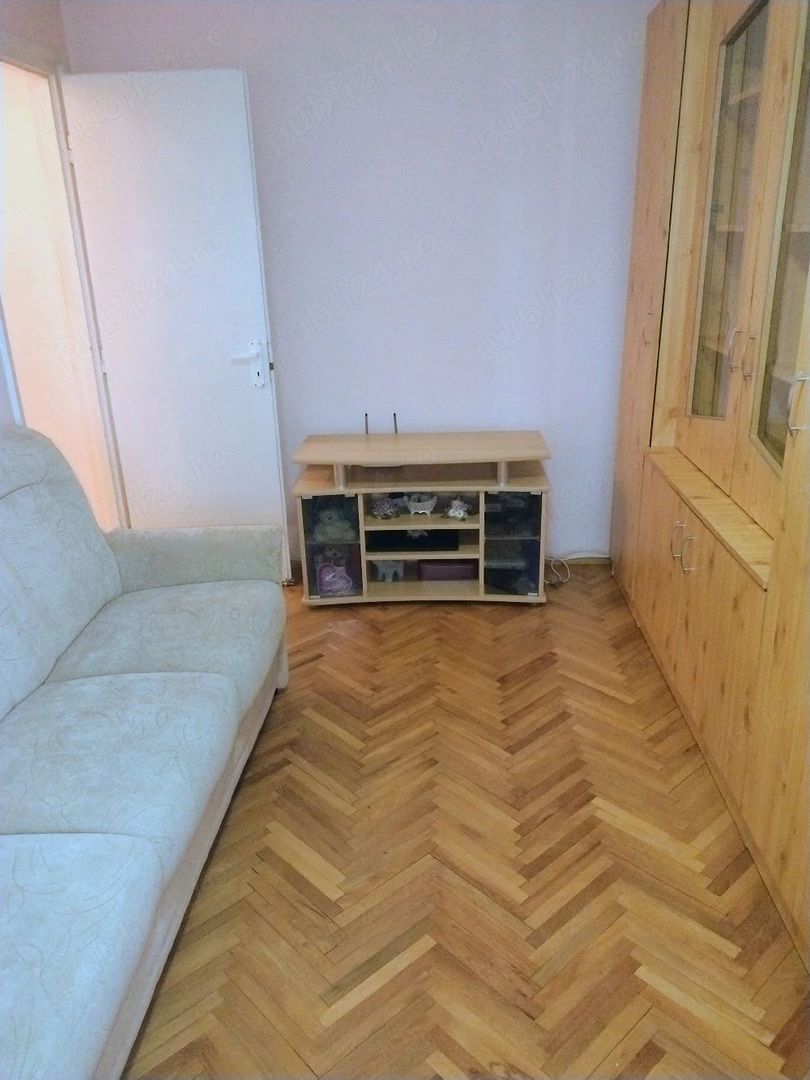 BRASADAS vinde ap 2 cam etaj 3/4 Burdea. - Poză 8