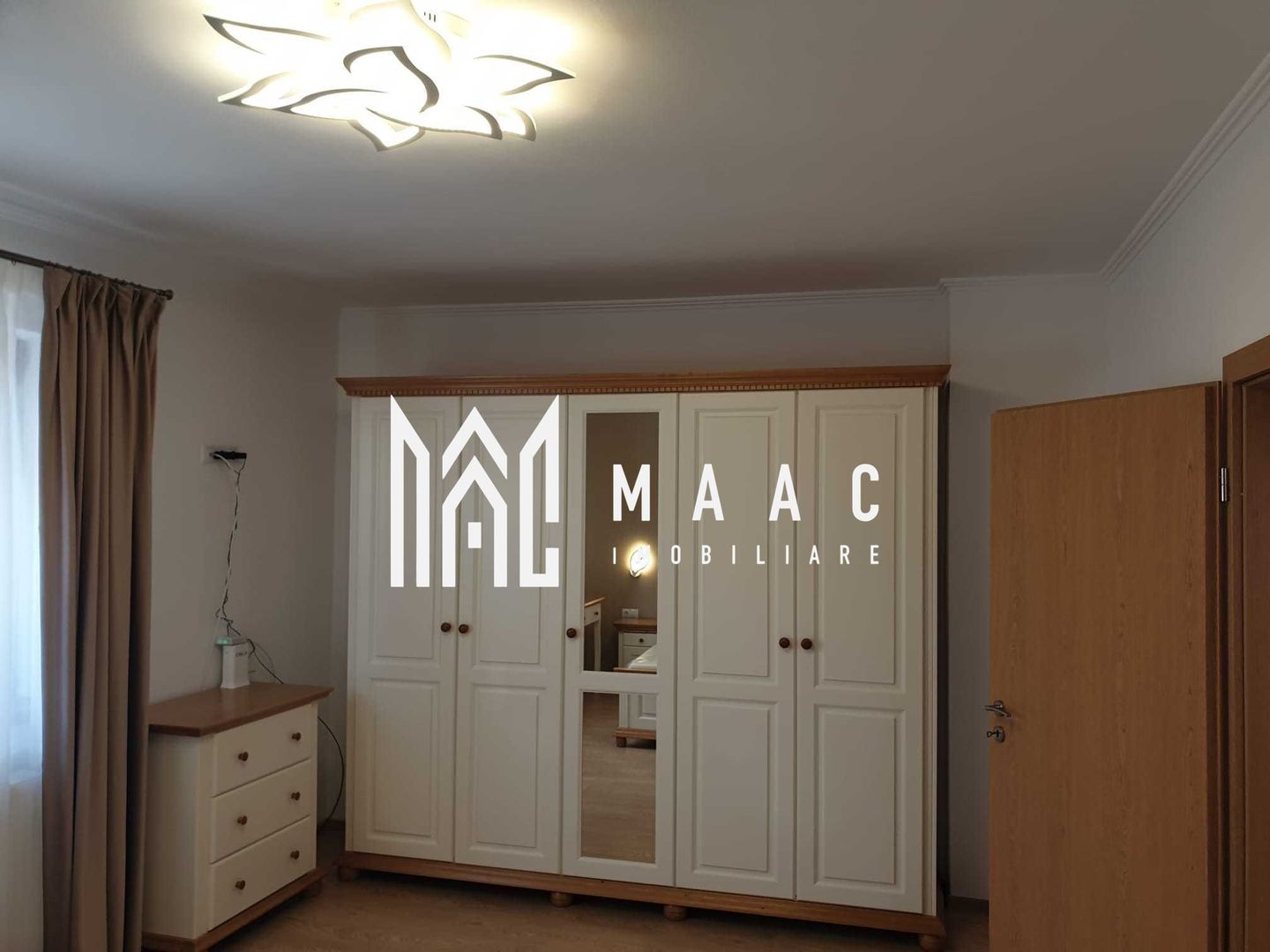 Apartament | 100 MPU |  zona parcul Sub Arini - Poză 4