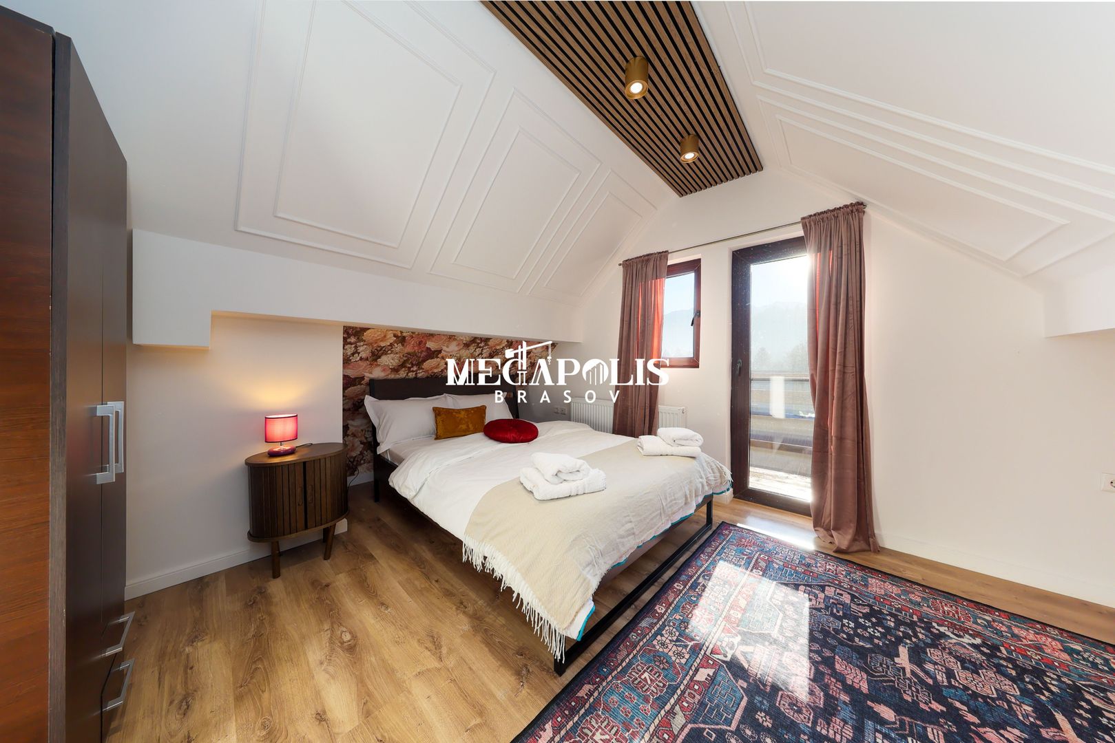 Pensiune/Vilă de vânzare în Bran | 8 camere | 180 mp - Poză 36