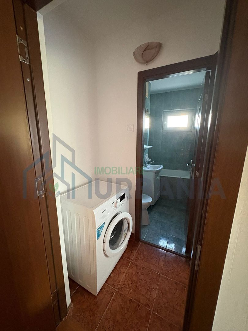 Apartament de închiriat, 3 camere, zona Alexandru cel Bun - Poză 4