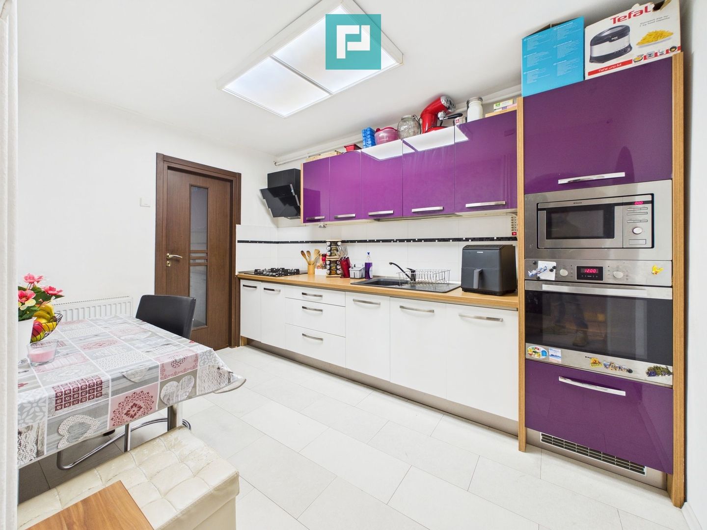 Apartament 3 camere la etaj 1 in Aradul nou - Poză 2