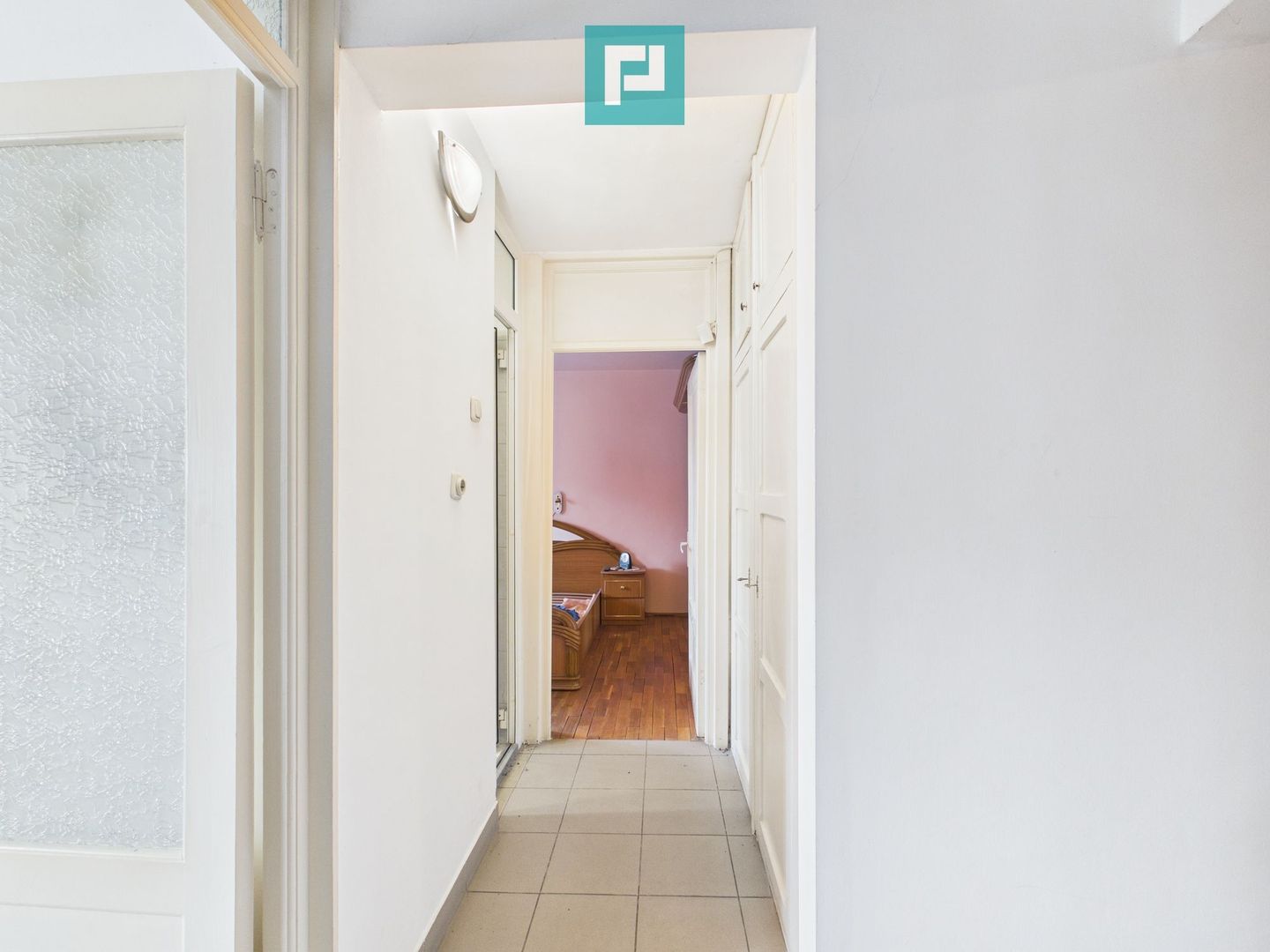 Apartament 3 camere pentru investiții în Grădiște - Poză 9