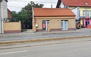 Casa de vanzare Ultracentral in zona Decebal, Oradea - Poză 4