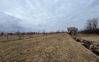 Teren Intravilan 2020 MP | Zonă Linistita | Radauti - Poză 6