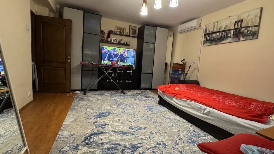 Apartament 2 camere, cu vedere la Parcul Tineretului. Centrala proprie. Parcare. - Poză 3