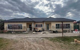 Duplex pe parter, constructie noua, 300mp teren vatra satului Giarmata - Poză 2