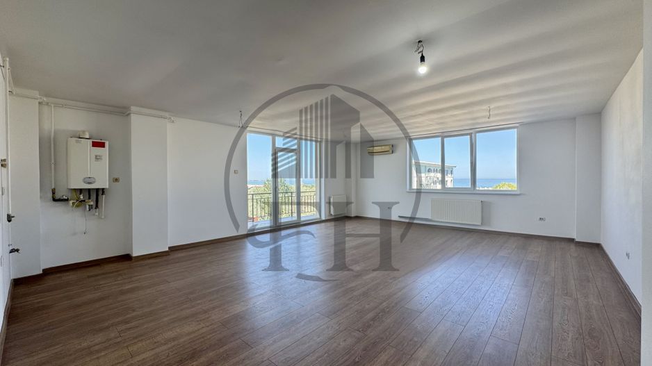 Apartament 3 camere de vânzare Mamaia Nord, Constanța - Poză 1