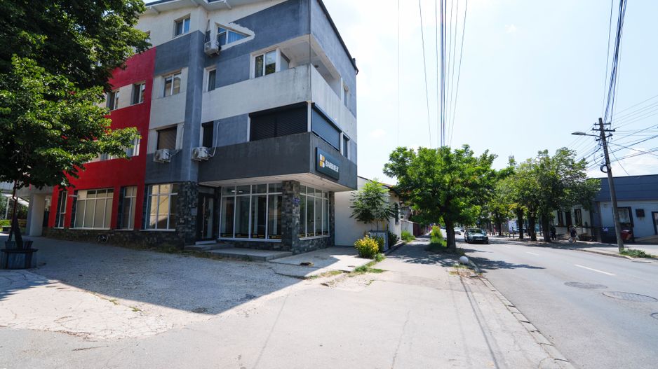 Spatiu comercial de vanzare - Amaradia - Poză 2