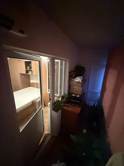 Apartament 2 camere decomandat Soseaua Giurgiului CENTRALA PROPRIE - Poză 4