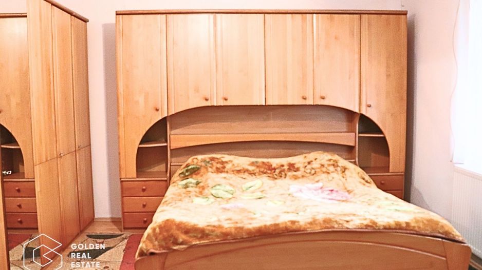 Casa in centrul localitatii Galsa - LINISTE LA TINE ACASA - COMISION ZERO - Poză 6