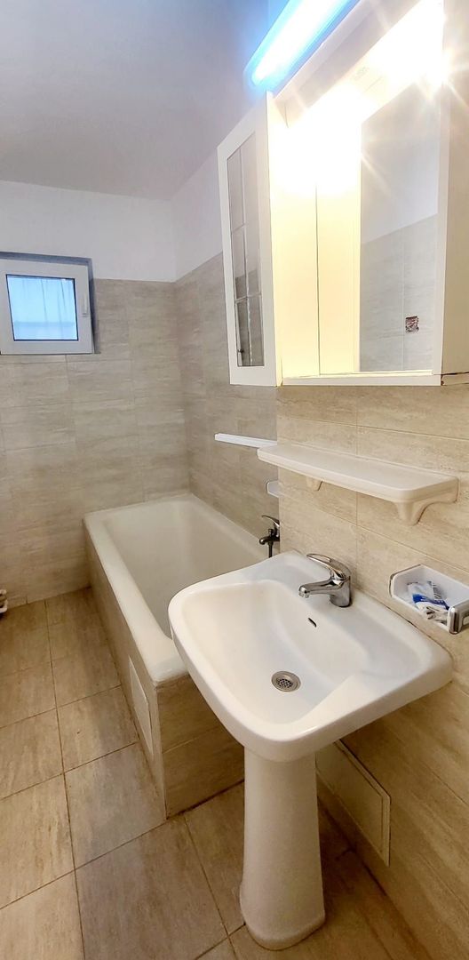 Apartament de două camere pe Magheru - Poză 2