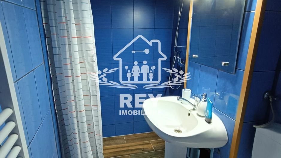 Apartament 2 camere cu balcon închis Cedonia - Colegiul Pedagogic - Poză 4