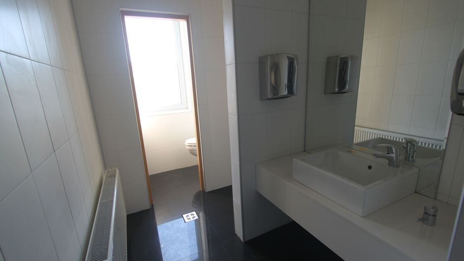 Spatiu birouri- 526mp -4734 euro/luna+TVA - zona Semicentrala - Poză 45