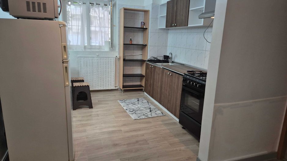 De închiriat garsonieră 42mp, bloc reabilitat, utilată complet, zona Decebal - Poză 1