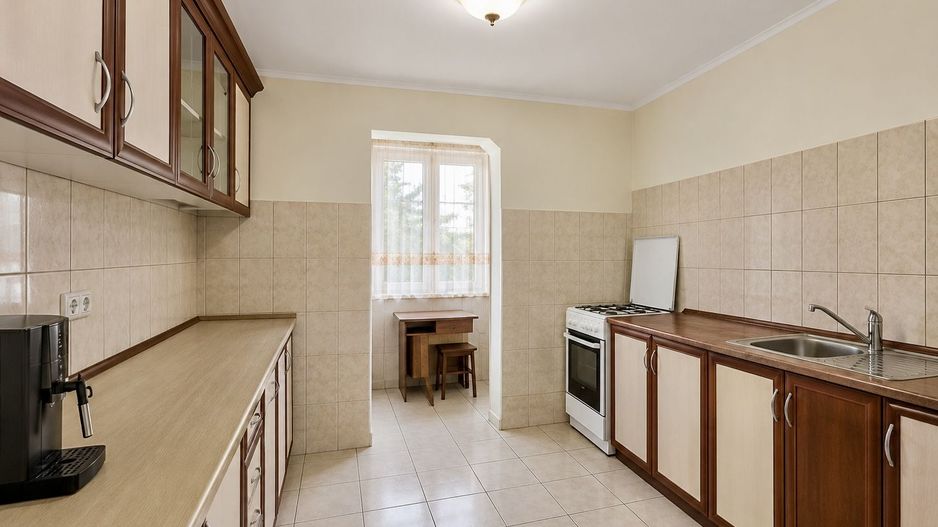 Apartament decomandat cu 3 camere, 65 mp, mobilat și utilat – Baba Dochia - Poză 2